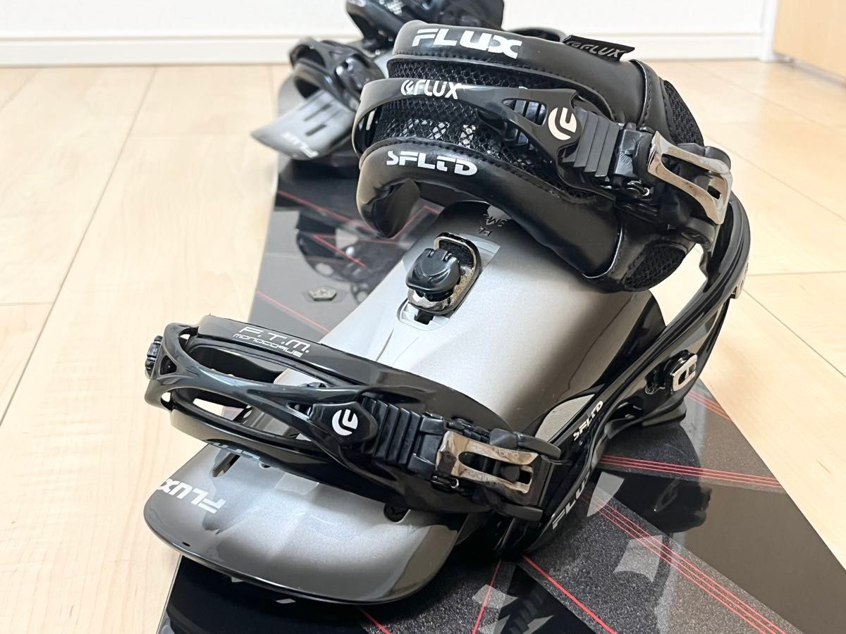 希少 Burton バートン スピンオフ VIONG 151cm・FLUX SF LTD 美 希少 Burton バートン スピンオフ VIONG 151cm・FLUX SF LTD 美