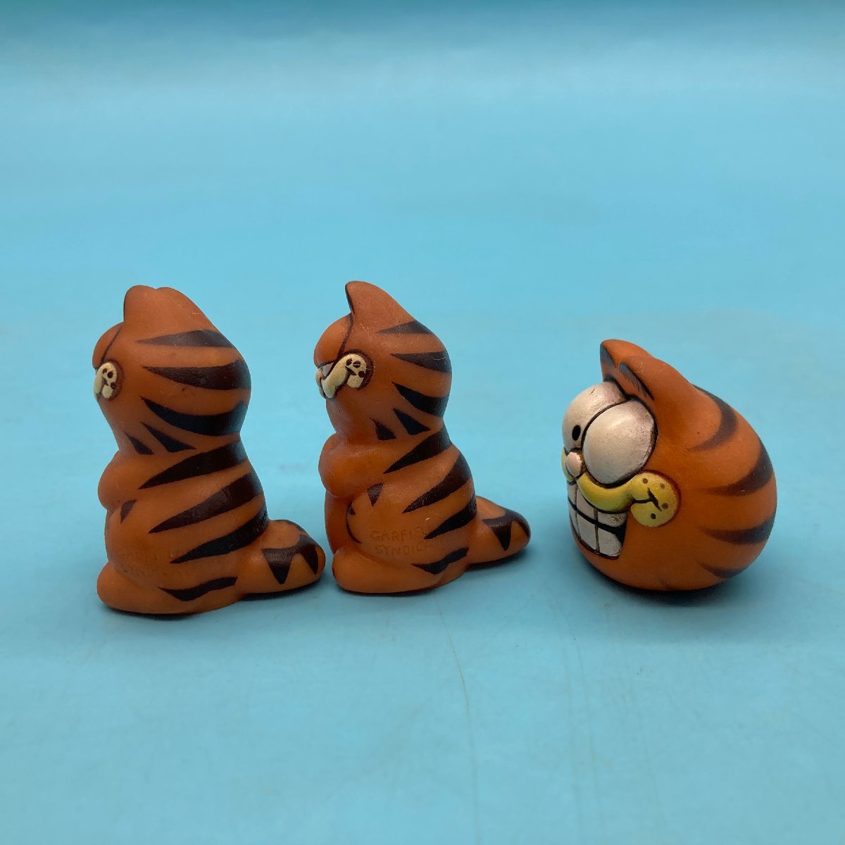 【A9721P004】Garfield ガーフィールド ソフビ 3点セット フィギュア レトロ 玩具 昭和レトロ おもちゃ 飾り 猫 人形 アメリカ アニメ