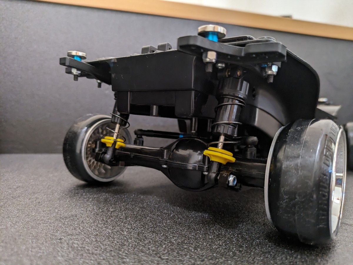 タミヤ CC-01 ドリフトラジコン仕様 ボディー2枚 付き|Yahoo タミヤ CC-01 ドリフトラジコン仕様 ボディー2枚 付き|Yahoo