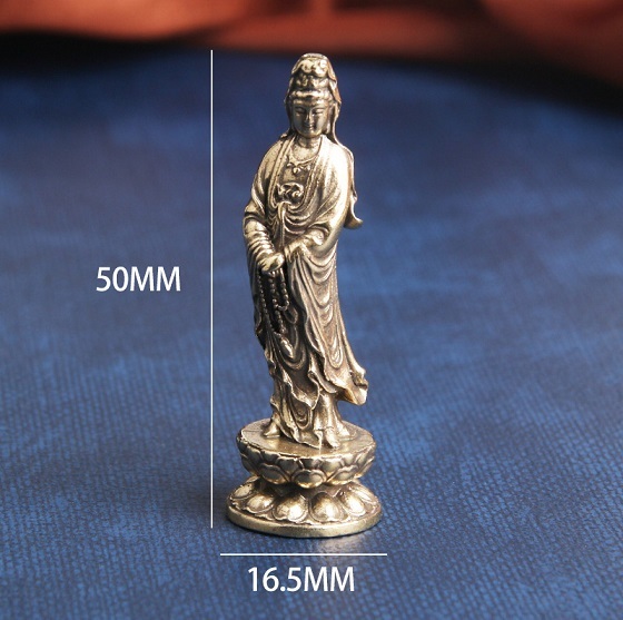観音菩薩　仏像　真鍮　アンティーク　置物　お守り　約5ｃｍ_画像1