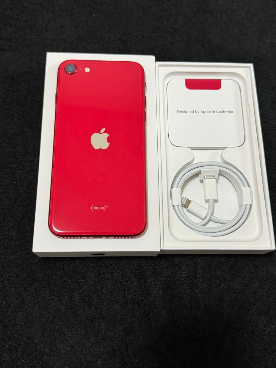 iPhone SE 第2世代　64GB Red simフリー  美品　判定○