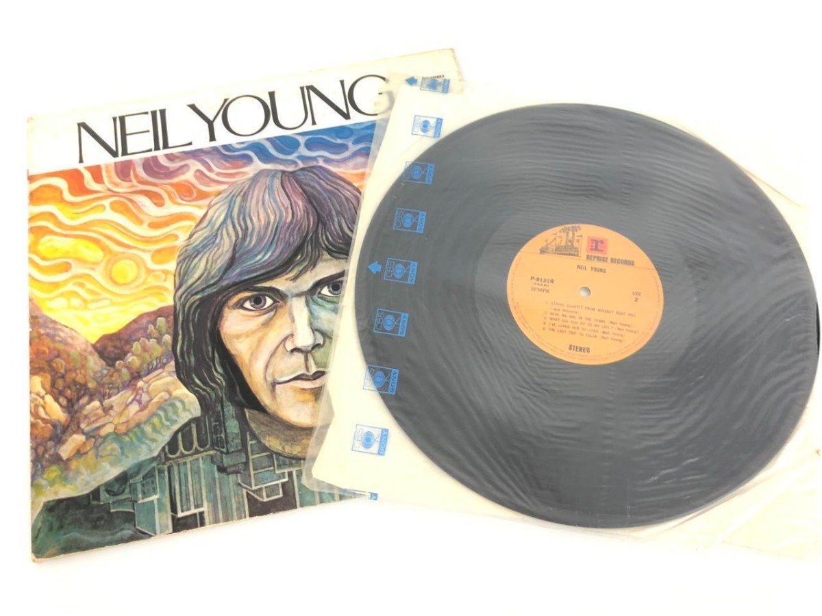 ▼　【LPレコード　Neil Young ニール・ヤング　P-8121R】167-02403_画像3