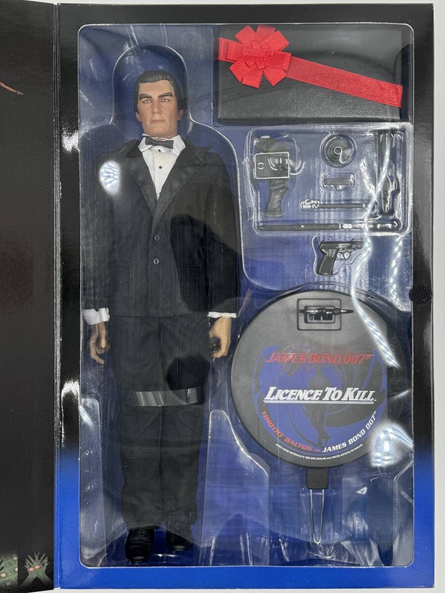 サイドショウ・トイ 007／消されたライセンス/ Licence to Kill: ジェームズ・ボンド ティモシー・ダルトン 1/6 アクションフィギュアの画像4