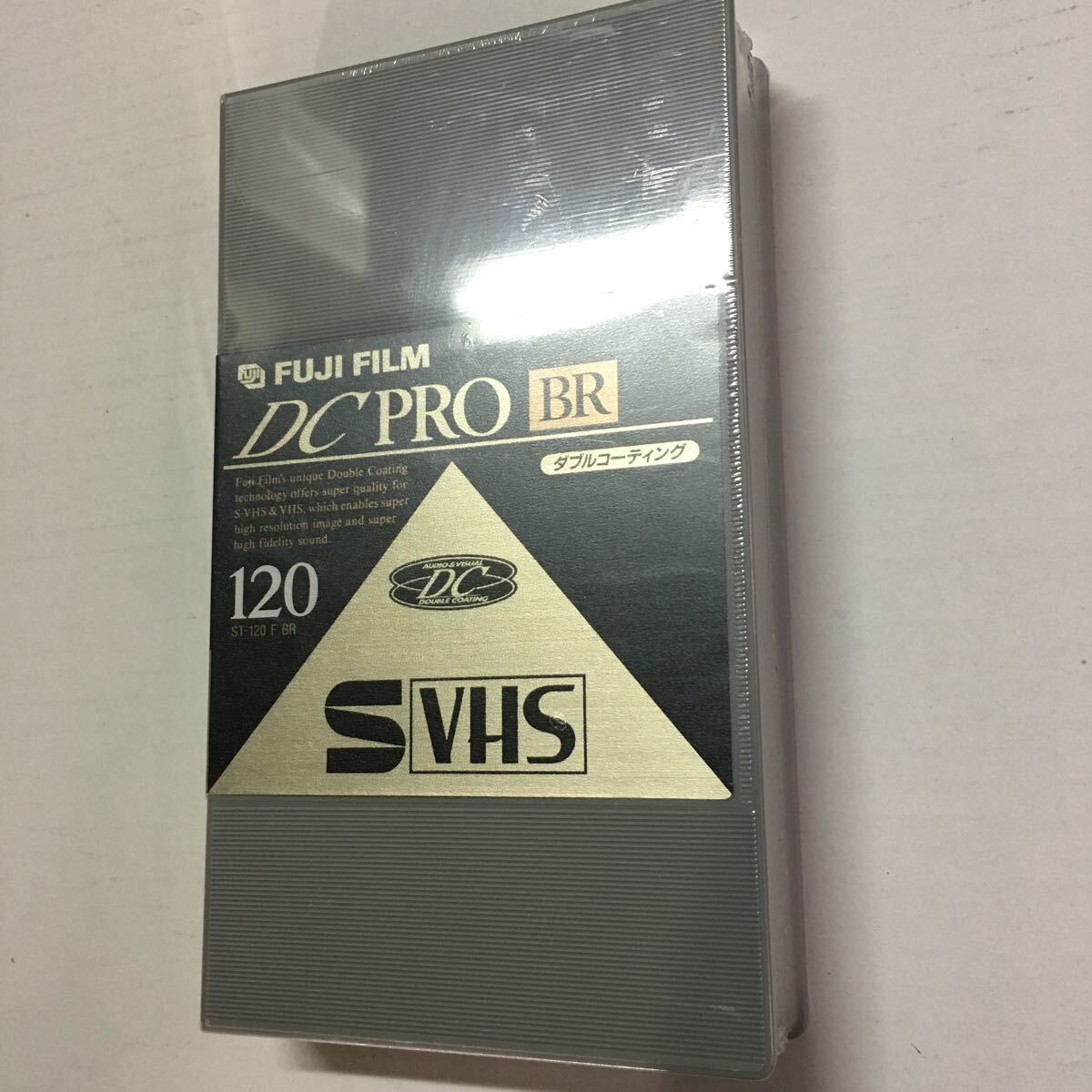 FUJI FILM S VHS ビデオカセット DC PRO ST-120 年代物 ビデオデッキ FUJI FILM S VHS ビデオカセット DC PRO ST-120 年代物 ビデオデッキ