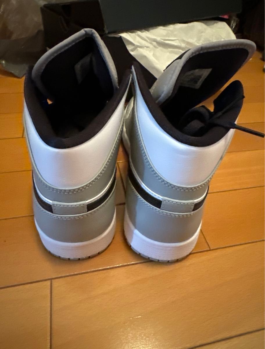 期間限定4/5迄【新品/26.5㎝】Nike Air Jordan 1 Mid Light Smoke Grey