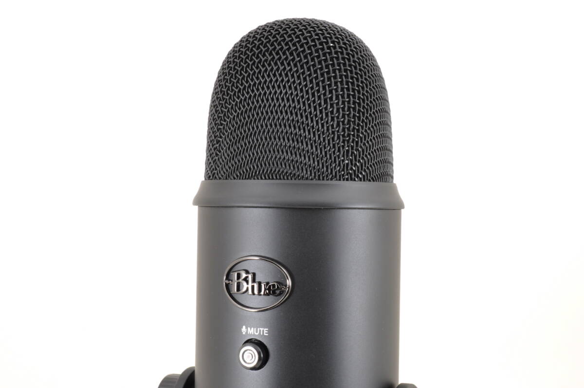 [KPK29]動作品 Blue Yeti BLACKOUT ゲーミングマイク コンデンサーマイク ブラックアウト マイク USB接続 ヘッドホンDAC_画像4