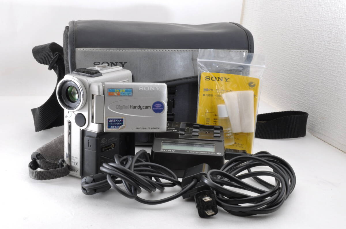 [MYM42]動作品 SONY デジタルビデオカメラ DCR-PC3 ソニー ミニDV ハンディカム miniDV Handycam ソフトケース付き_画像1