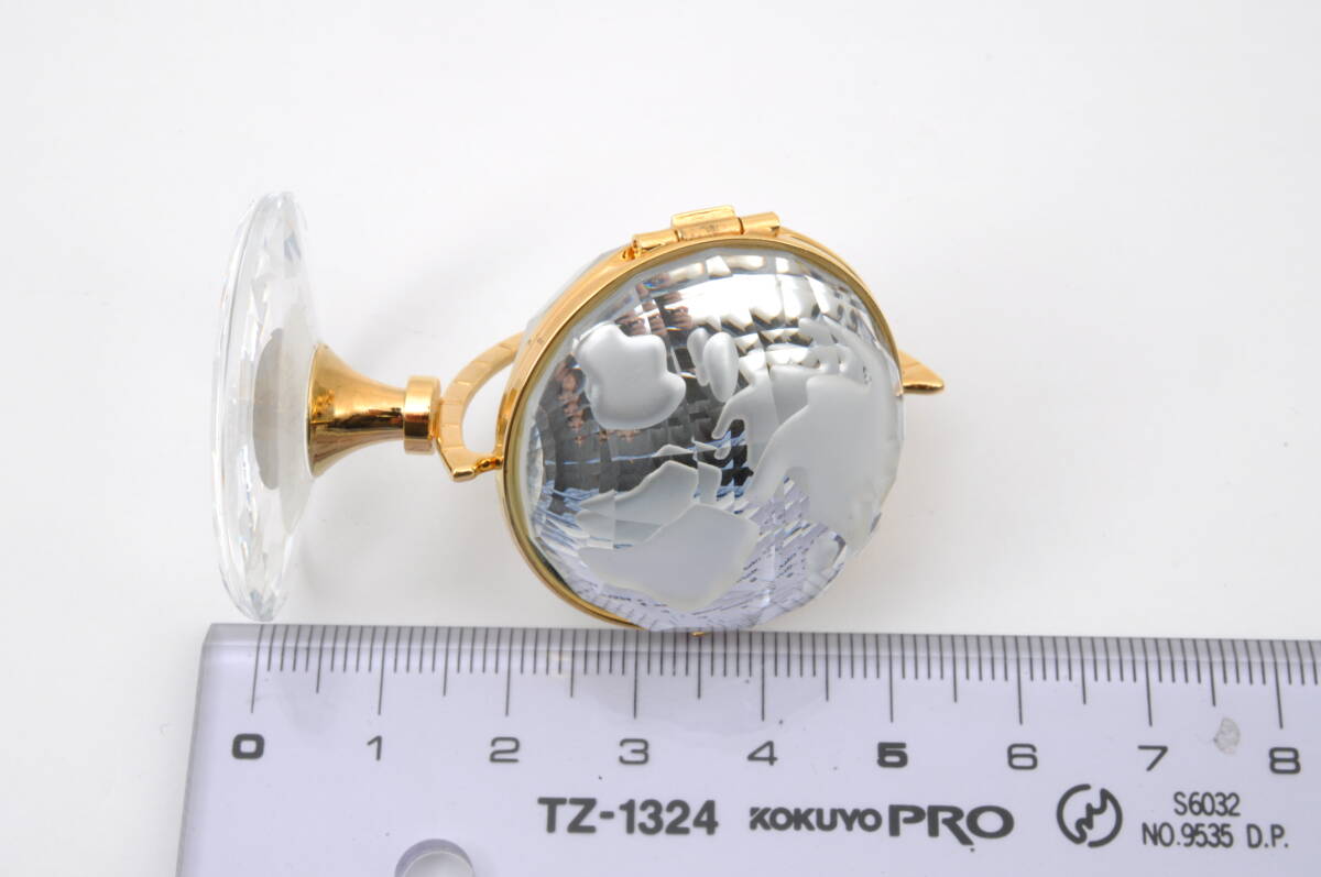 [KQK02]新品電池交換済 動作品 SWAROVSKI スワロフスキー クォーツ 地球儀 置き時計 クリア×ゴールド系の画像8