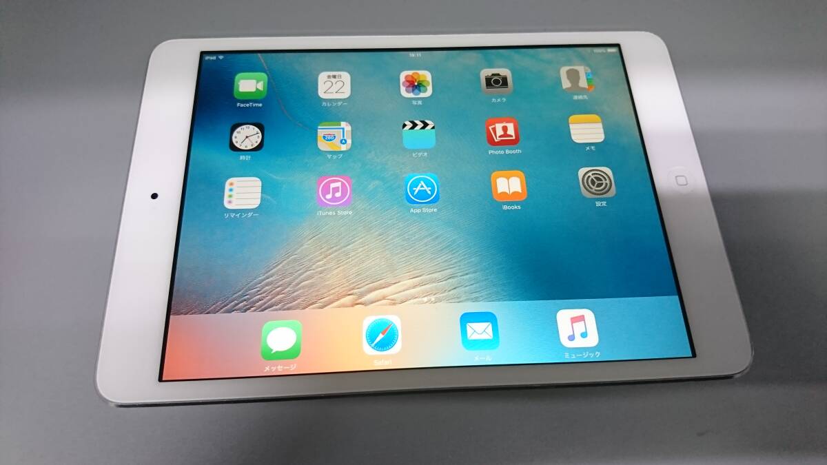 【美品】Apple　iPad mini　A1432 MD531J/A 16GB　Wi-Fiモデル　ホワイト＆シルバー②_画像2