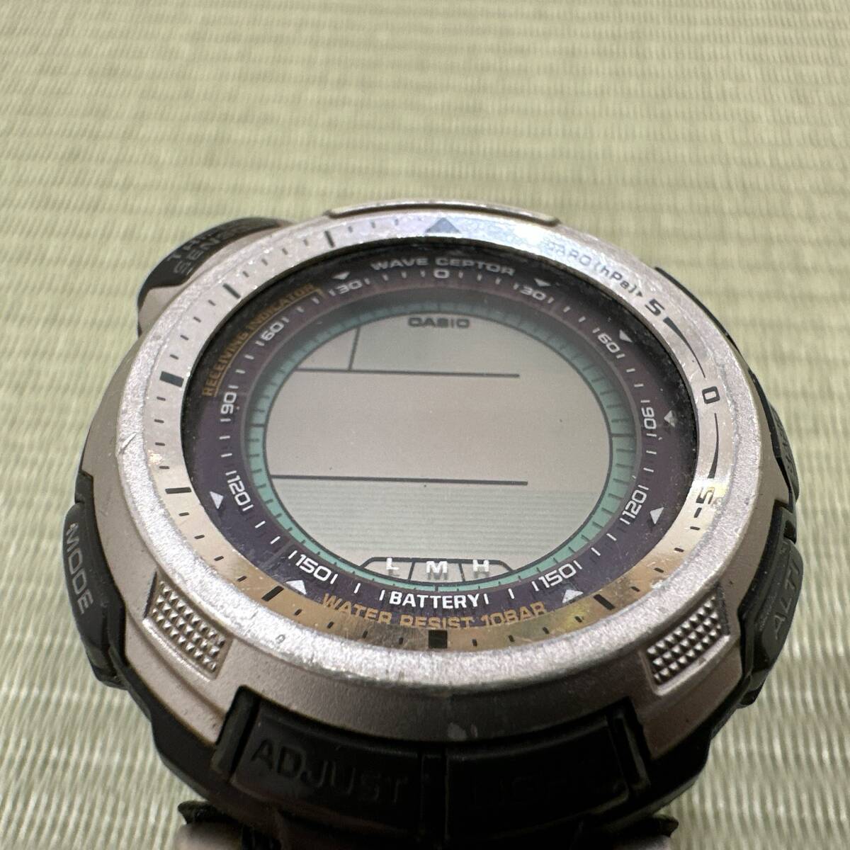 【TOA-4313】1円～ まとめ 3点セット G-SHOCK ジーショック CASIO カシオ 腕時計 デジタル ブラックカラー DW-9298 DW-9052 PRW-1300J_画像9