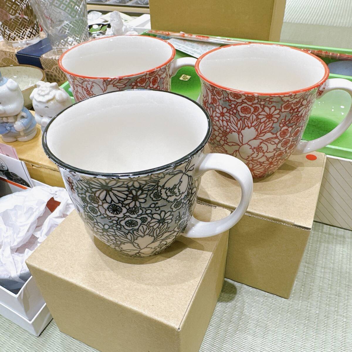 【TOA-4209a】1円～ 食器 まとめ 大量 Wedgwood ウェッジウッド ピーターラビット ROYAL ALBERT ロイヤルアルバート プレート スプーン 他_画像9