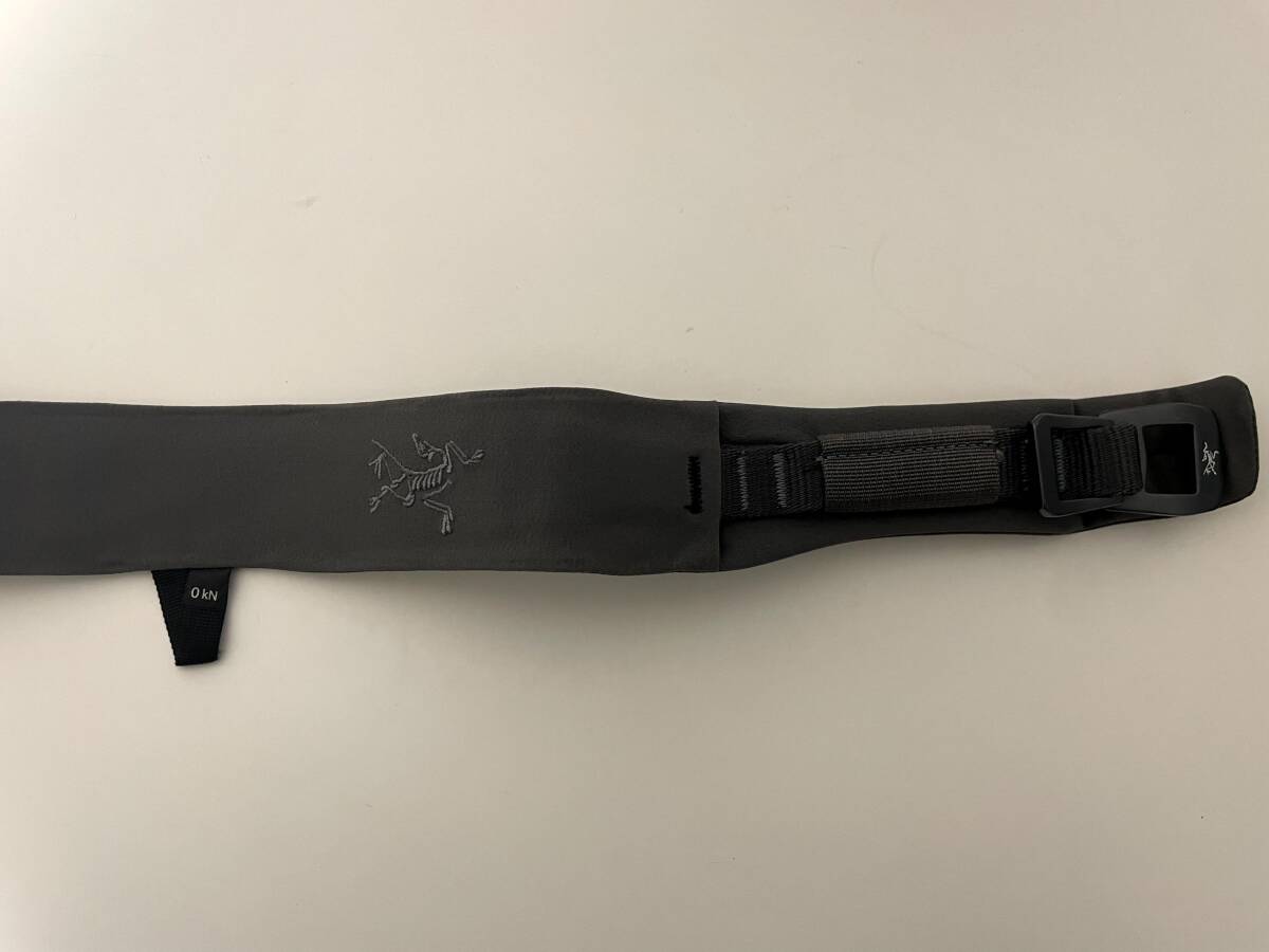 Yahoo!オークション - 美品【実物】Arc'teryx leaf ウルフ wolf Yahoo!オークション - 美品【実物】Arc'teryx leaf ウルフ wolf