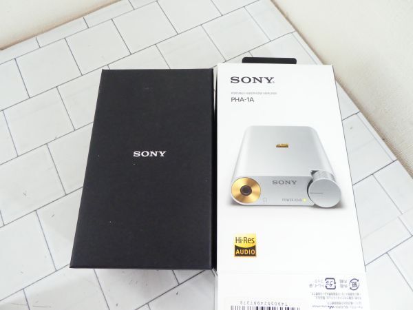 SONY ソニー ポータブルヘッドホンアンプ ハイレゾ対応 USBオーディオ対応 PHA-1A 箱 取説 ケーブル付 状態良好です　m