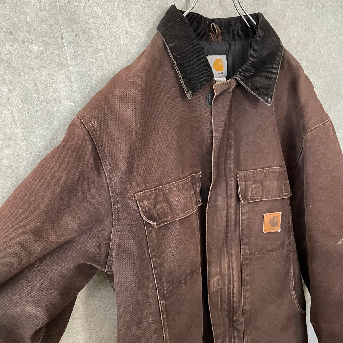 【人気】carhartt カーハート　トラディショナル　ジャケット　ダック地　 ブラウン　L