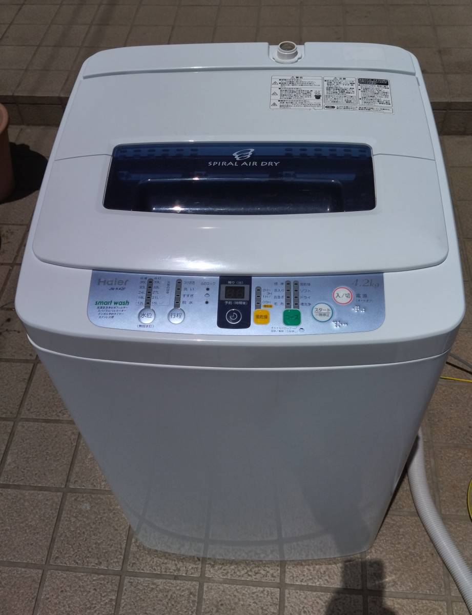 引取り限定 分解清掃済み 送料込み Haier ハイアール 全自動洗濯機 4.2kg JW-K42F コンパクトの画像1