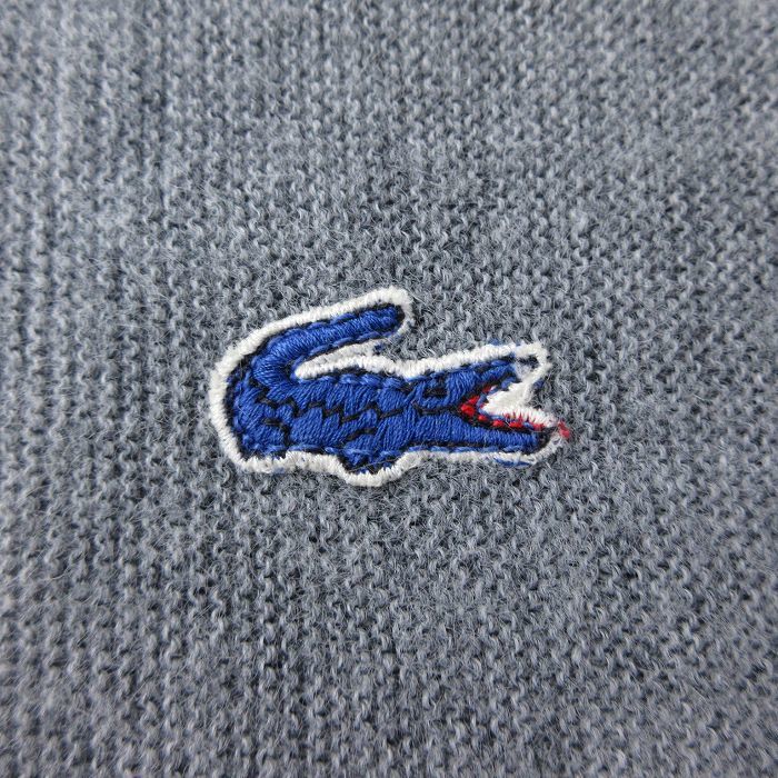 L/古着 ラコステ LACOSTE IZOD 長袖 ブランド セーター メンズ 90s ワンポイントロゴ Vネック グレー 23dec09 中古 ニット トップス_画像2