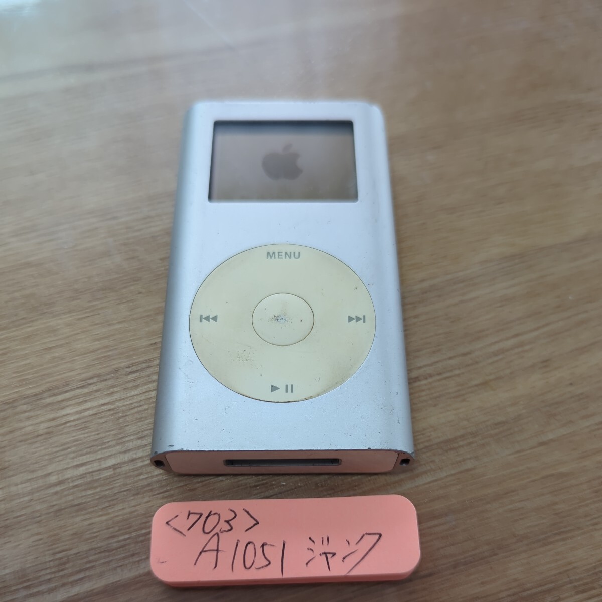 〈703〉iPod mini A1051 ？GB 本体のみ 中古 ジャンク品_画像1