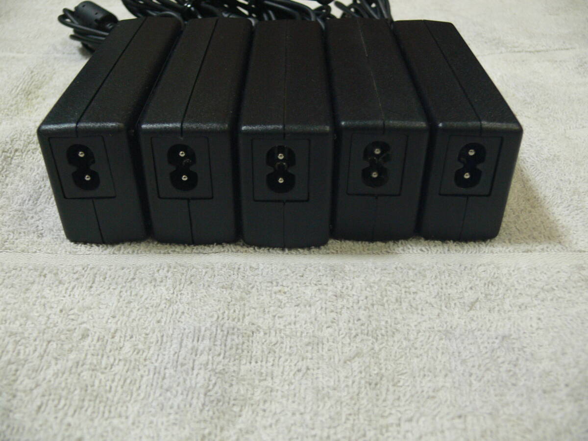 19V3.42A AC adaptor 5 piece set central piller n less outer diameter 5.5X inside diameter 2.1