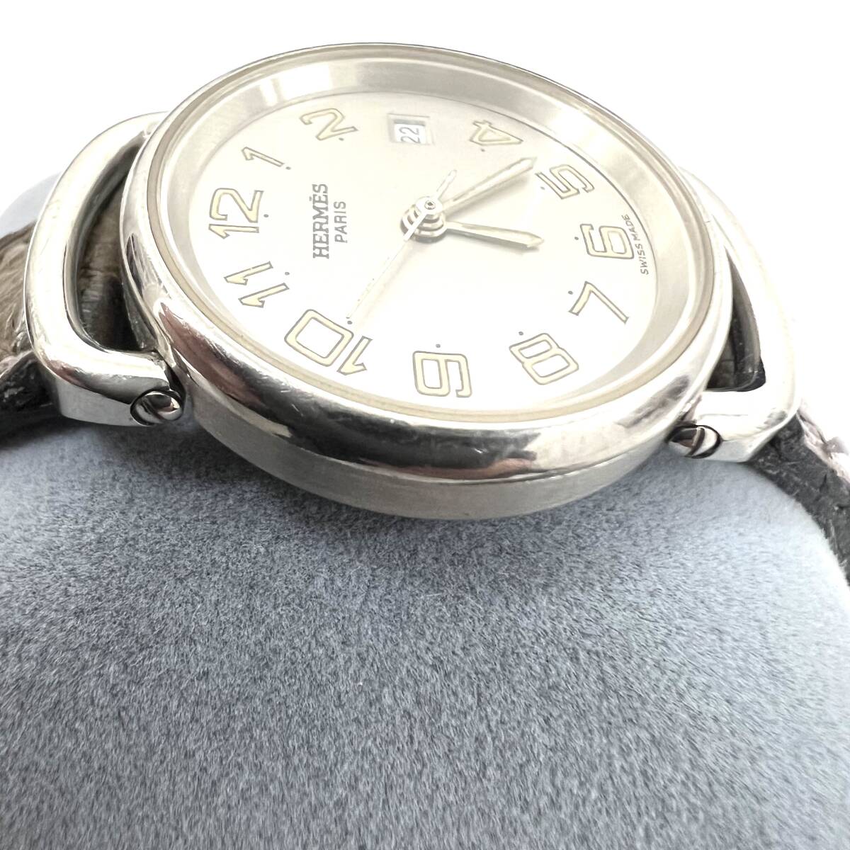 M：『稼動』エルメス　プルマン　SS クオーツ　HERMES レディース　腕時計　文字盤　ホワイト　エルメス革ベルト　中古品_画像3