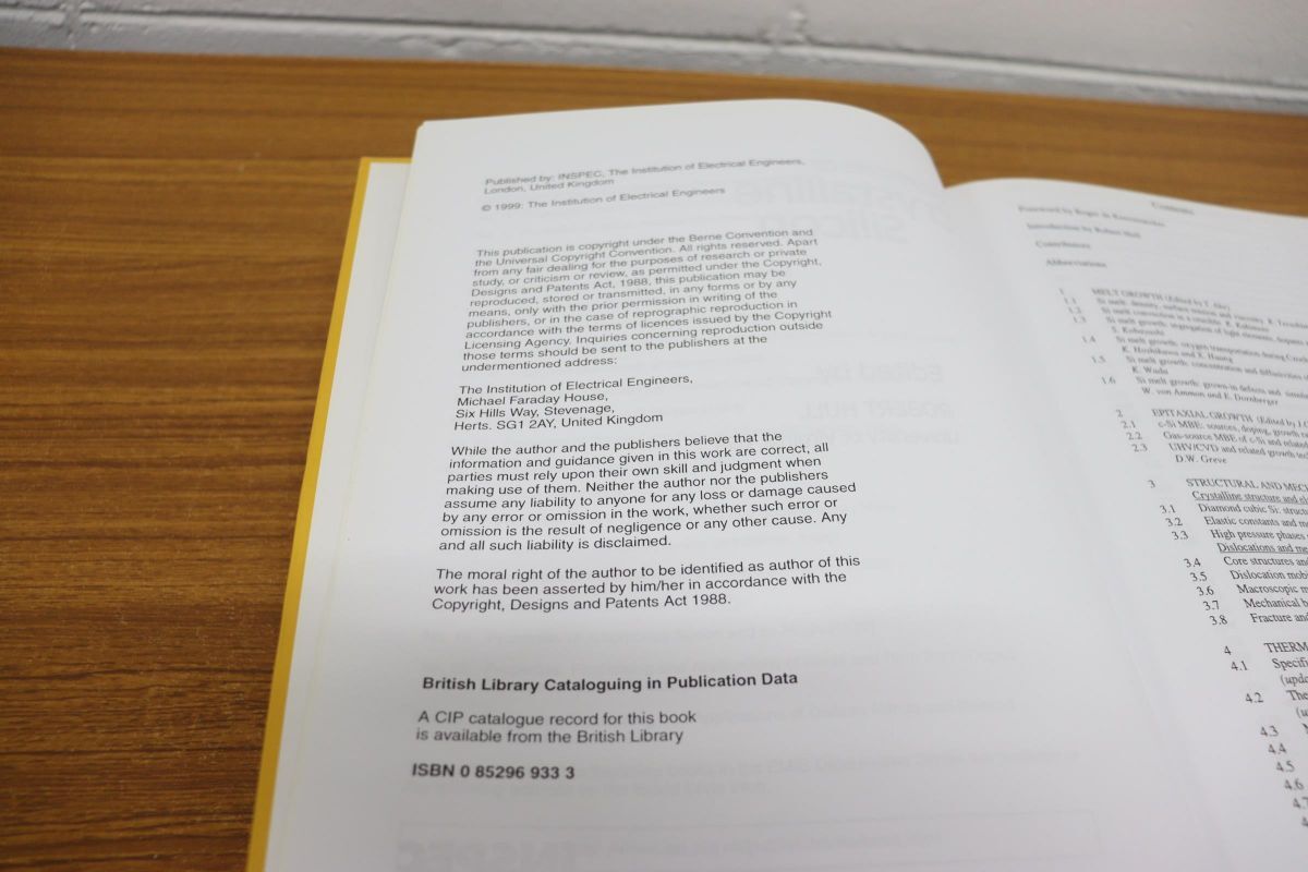 ▲01)【同梱不可】英語 結晶性シリコンの特性/Robert Hull/IET/1999年発行/Properties of Crystalline Silicon/科学/光学/洋書/A_画像3
