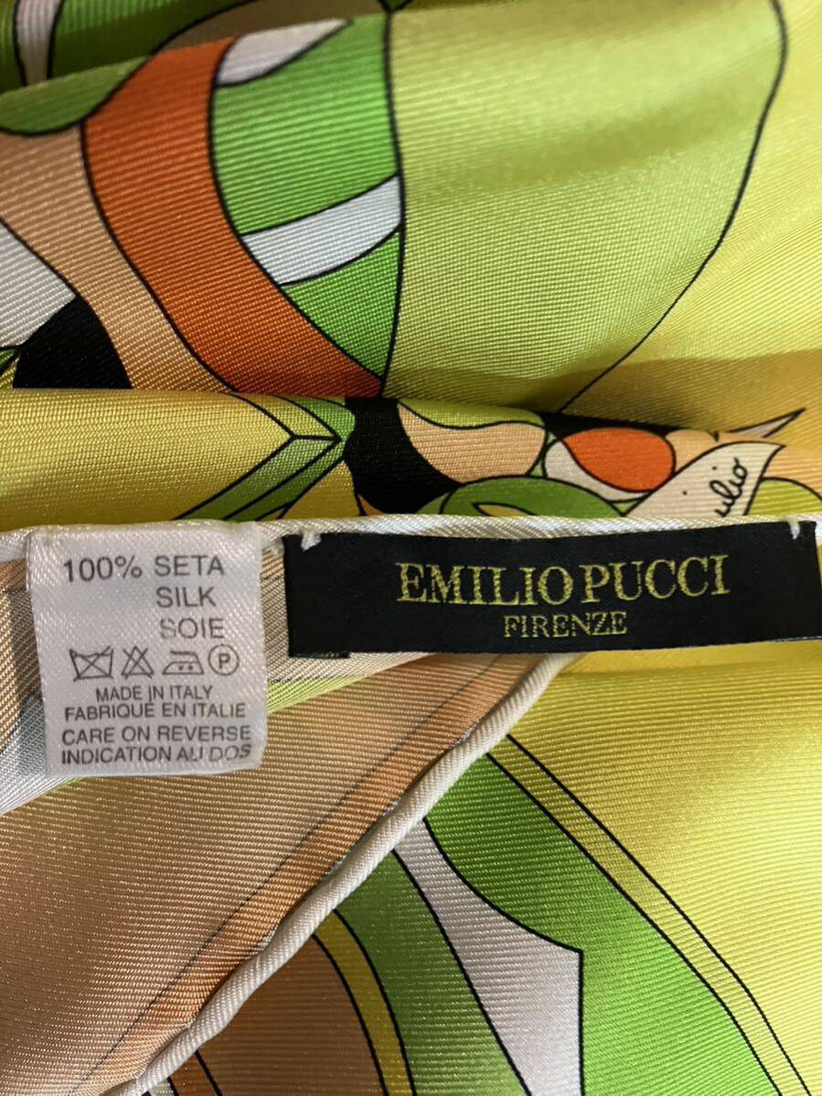 ★美品★ EMILIO PUCCI エミリオプッチ　シルク 大判スカーフ _画像8