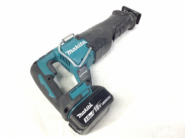 ☆比較的綺麗です☆makita マキタ 18V 充電式レシプロソー JR187D バッテリー1個(18V 3.0Ah)付き セーバーソー/セーバソー 86737_画像2