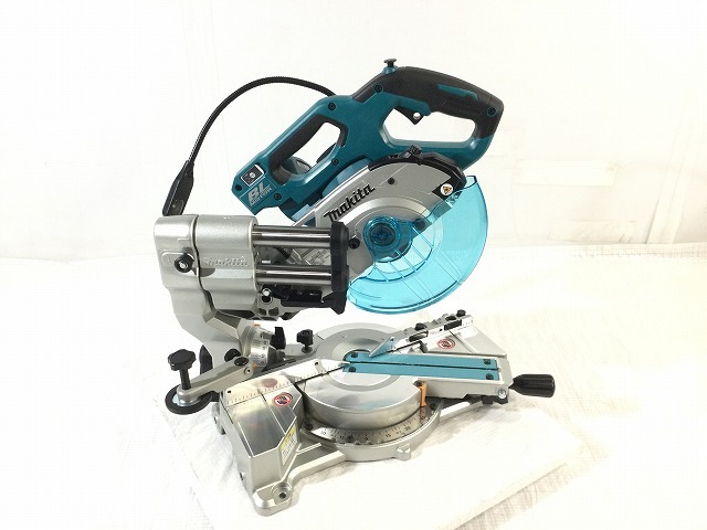 ☆極美品☆makita マキタ 18V 165mm 充電式スライドマルノコ LS610D 本体のみ ライト レーザーマーカー付 切断機 電動工具 86976_画像6