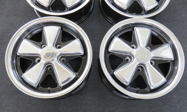 新品 VW ポルシェアロイ 15X4.5 15X5.5 5H 130 +35 ポリッシュ＆ブラック FUCHS フックス ビートル TYPE1 BUS TYPE2 TYPE3 メキビー _画像4