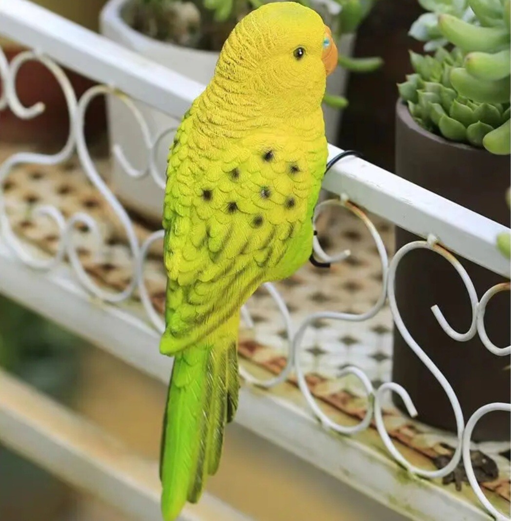 鳥の置物 セキセイインコ グリーン ガーデンオブジェ 引っ掛けオブジェ 鳥の雑貨HANAKOの画像1