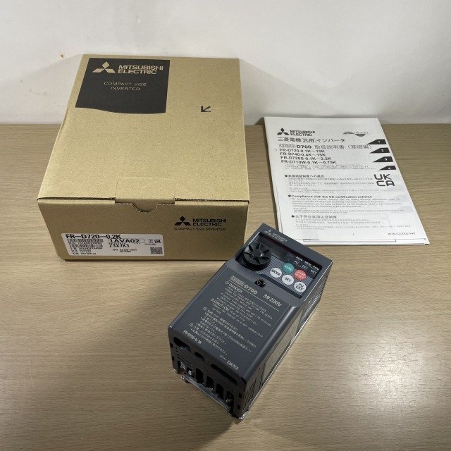 FR-D720-0.2K インバータ 三菱電機 【未使用 開封品】 ■K0039566_本体に汚れがございます。