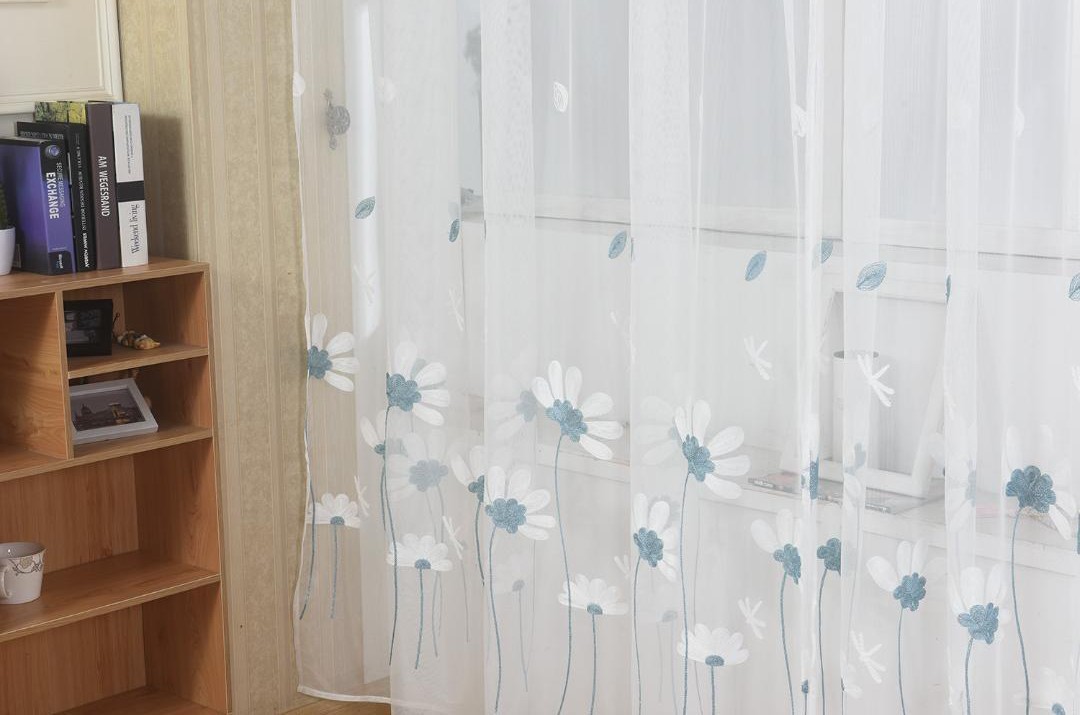 新品 レースカーテン 刺繍 150x200 2枚セット 青色の花柄 雰囲気 フックタイプ の画像2