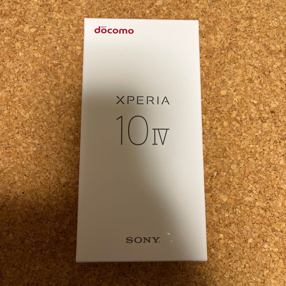 ドコモ 新品未使用　Xperia SO52C ホワイト 一括購入 送料無料　ストレージ128GB