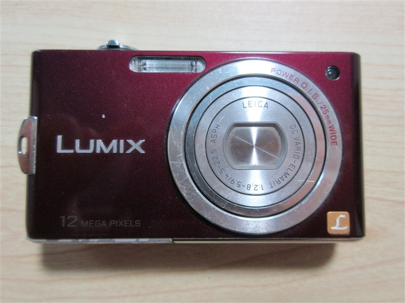 ★中古・処分★ LUMIX DMC-FX60 コンパクトデジタルカメラ パープル Panasonic パナソニック 充電器・バッテリー付属 動作品の画像4