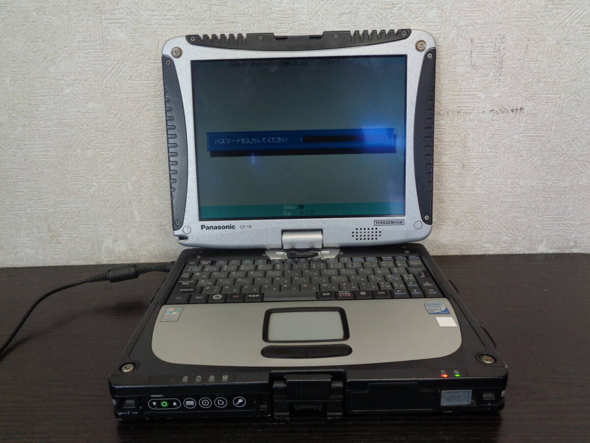 Panasonic TOUGHBOOK CF-19GC1AXS WinXP/Core2DuoU7500/メモリ不明 パスワード画面 ジャンク品 部品どりに 管理N239_画像1