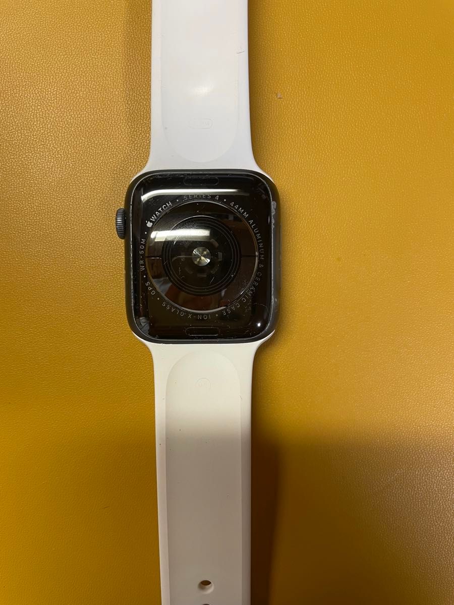 Apple watch series4 44mm アルミニウムブラック