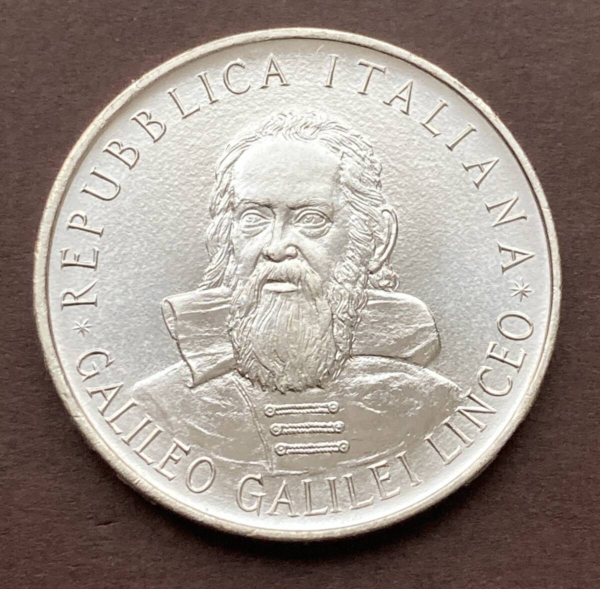 イタリア銀貨・１９８２年記念通貨１枚（ガリレオ）[64]_画像1