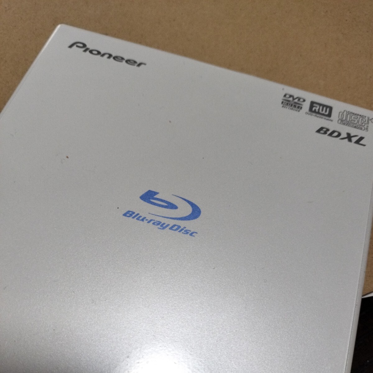 Pioneer BDR-XD05W BDXL USB3.0ブルーレイドライブ 動作品_画像9