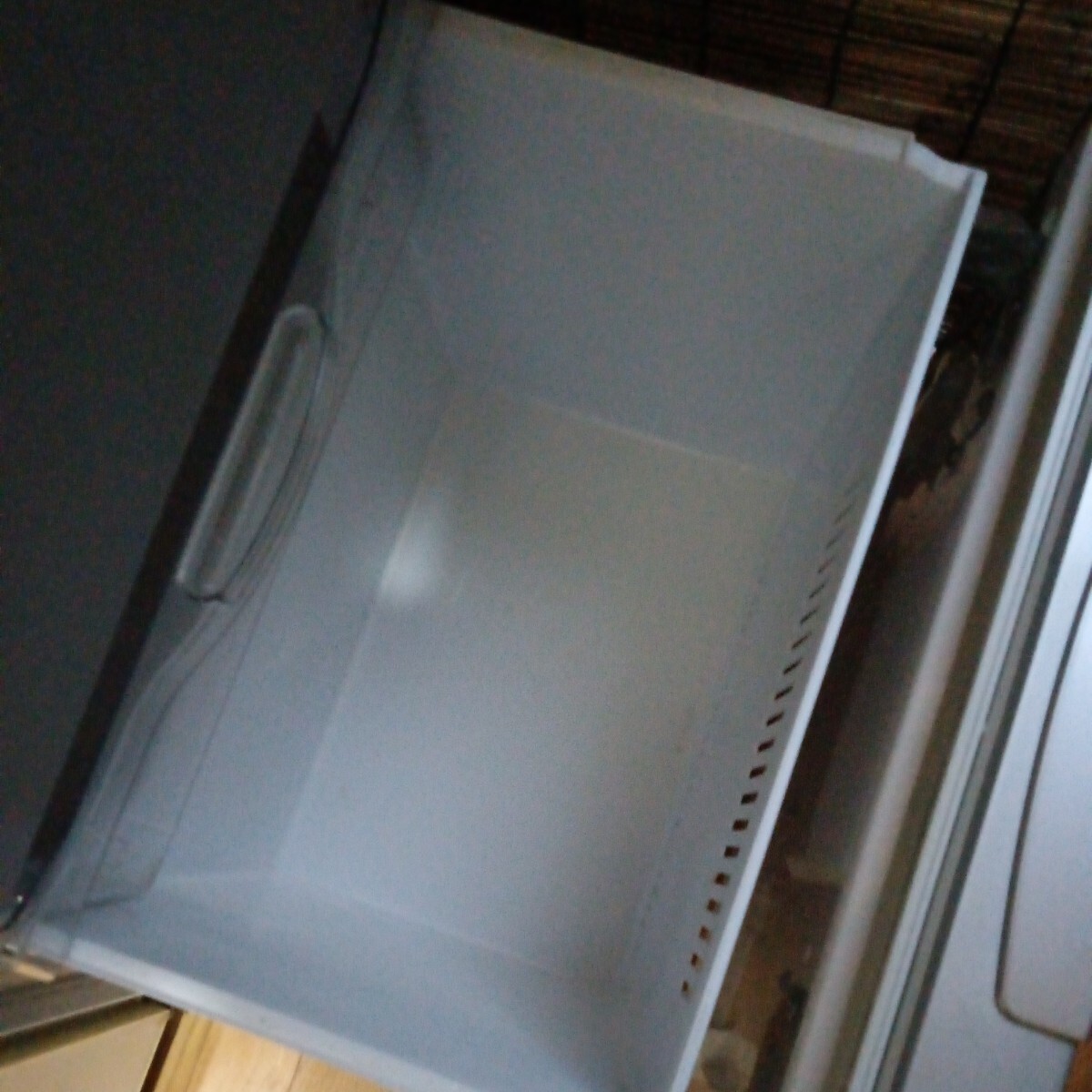 HITACHI冷蔵庫 2012年製 型番 R-27CS_画像5