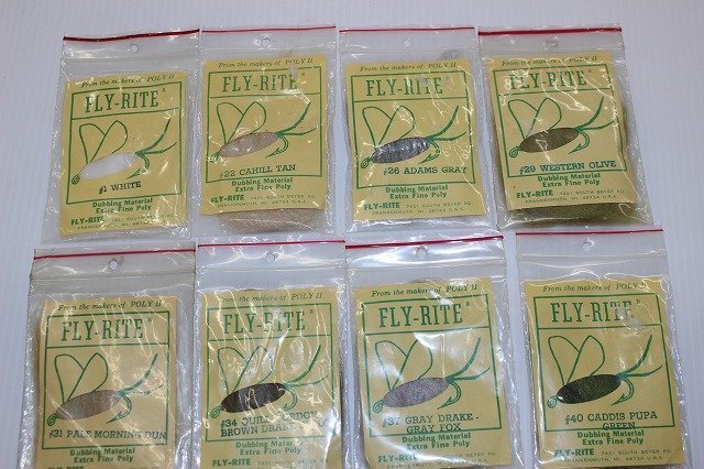 ☆FLY-RITE フライ-ライト ダビング マテリアル ×8点セット※ドライフライやニンフの定番ボディー【買取商品】【1円スタート！】☆69_画像1