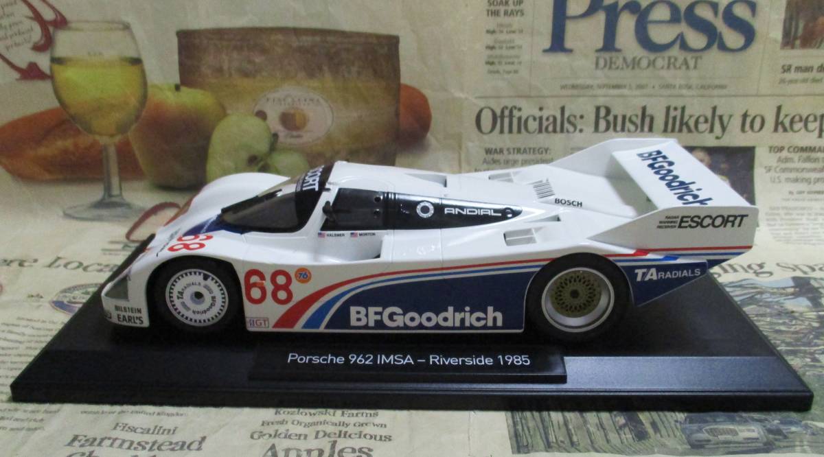 ★レア絶版*世界1000台*Norev*1/18*Porsche 962 #68 BF Goodrich*1985 Riverside 600km*ポルシェ_画像5