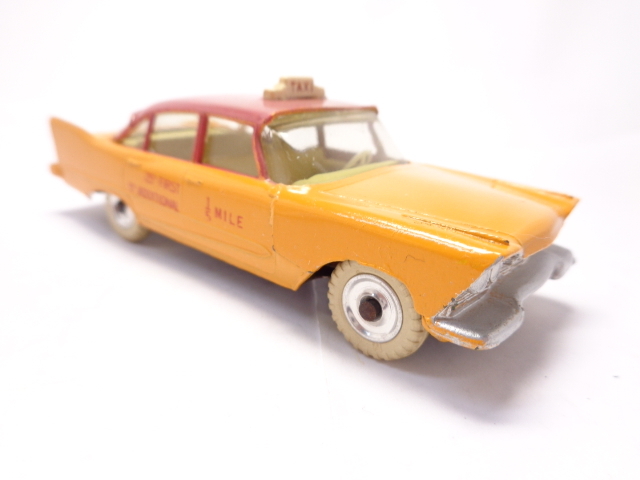 DINKY TOYS 265 PLYMOUTH PLAZA U.S.A. TAXI ディンキー プリマス プラザ U.S.A. タクシー 送料別の画像6