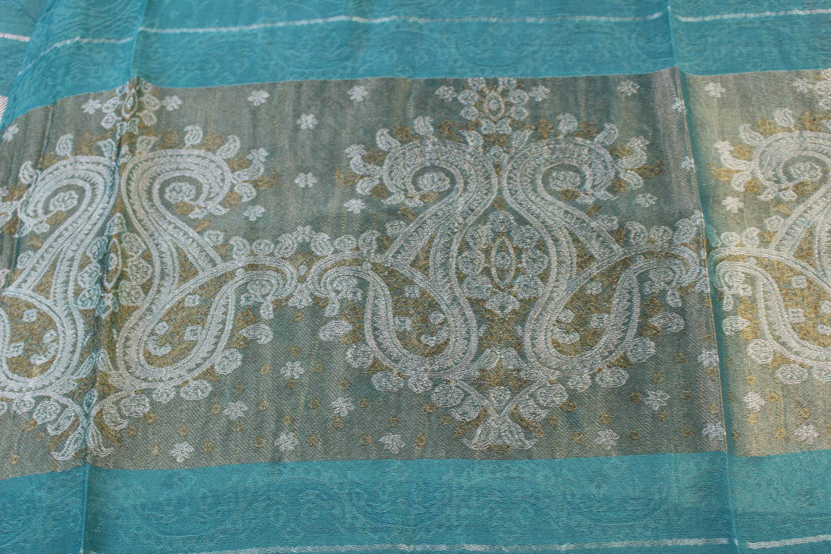 新品 春色【シルク100% SILK】ペイズリー柄 エメラルドグリーン 緑 E.GREEN ゴールド GOLD 金 スカーフ/ストール_画像4