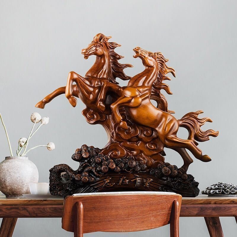 高級 跳ね馬 馬彫刻 天然木 彫刻 装飾品 風水 置物 事務所 開運_画像1