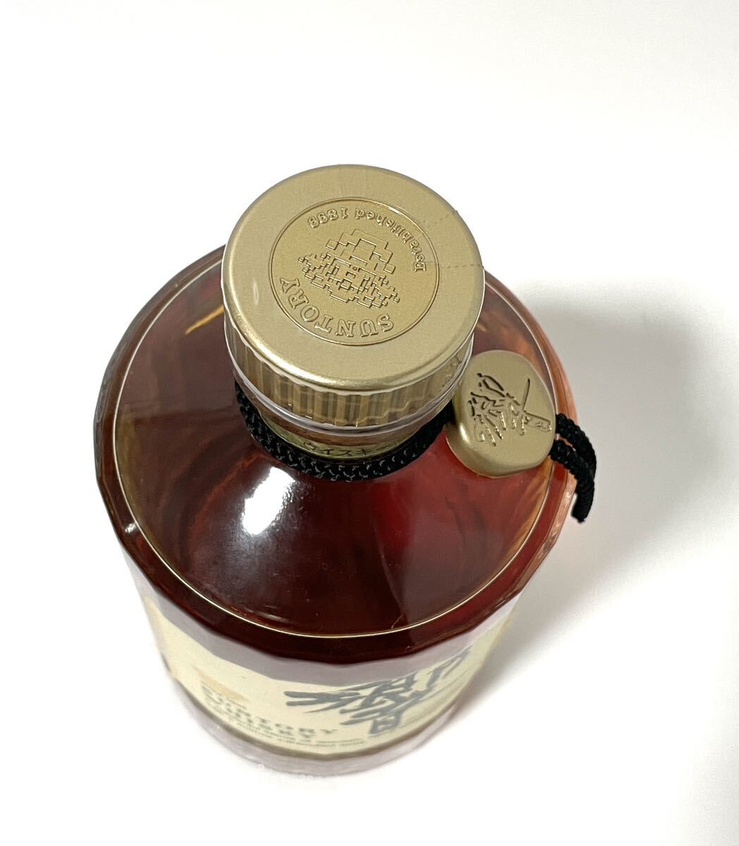 [ not yet . plug ] SUNTORY WHISKY Suntory whisky .HIBIKI SHN01 gold cap reverse side Gold label 700ml 43% box attaching 