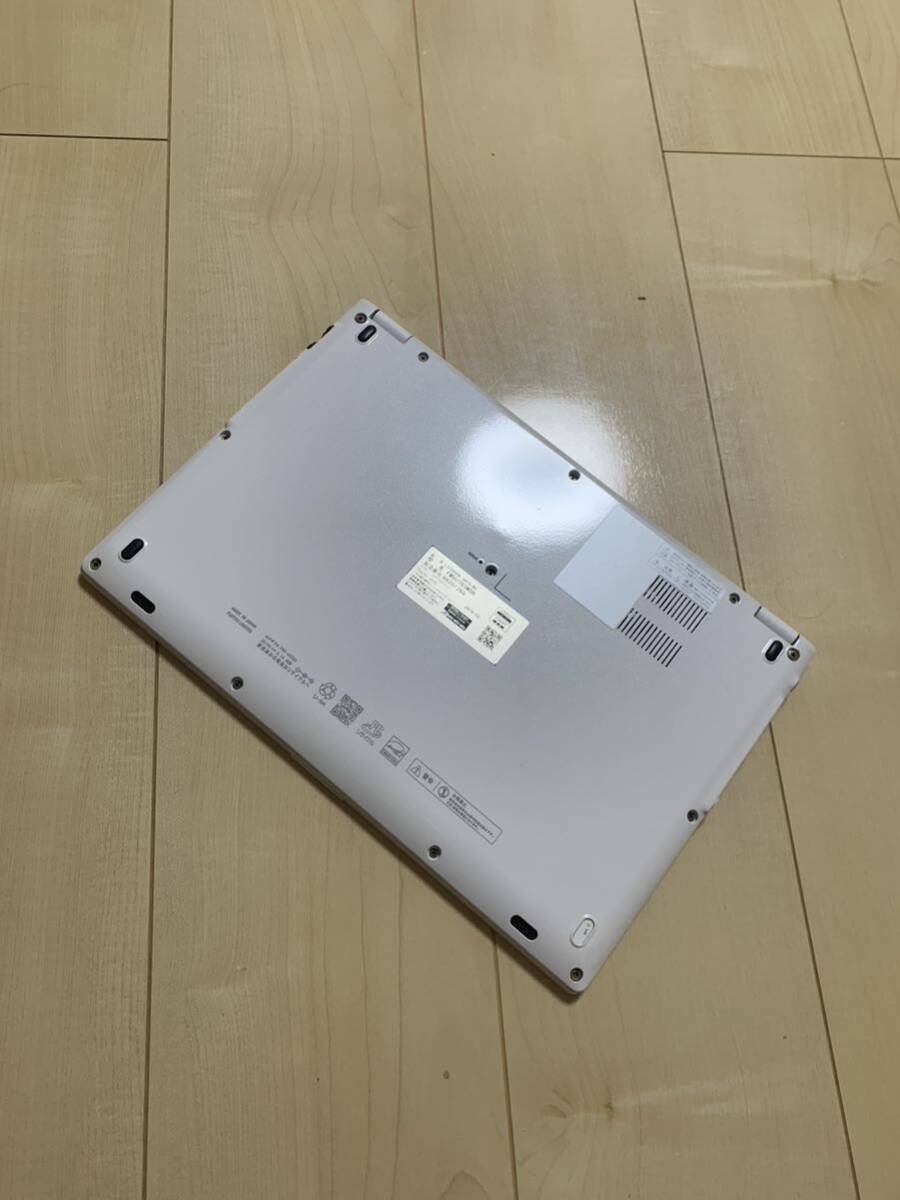 Lifebook UH75/B3 i7-8550U 8GB SSD256GB バッテリー 1時間_画像9