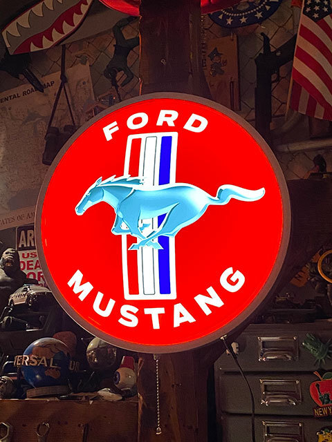 フォード　マスタング　オフィシャルLEDドームサイン ■ アメリカン雑貨 アメリカ雑貨_画像1