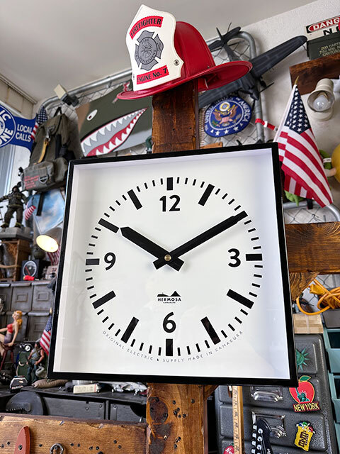 ハモサ スクエアクロック（ブラック） ■ アメリカン雑貨 アメリカ雑貨 壁掛け時計_画像1