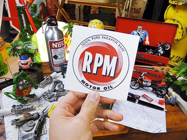 ノスタルジック　ガレージステッカー（RPM） アメリカン雑貨 アメリカ雑貨　車 シール ブランド_画像2