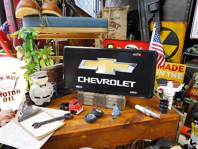  Chevrolet bow Thai эмблема номерной знак ( черный & Gold ) # american смешанные товары America смешанные товары 