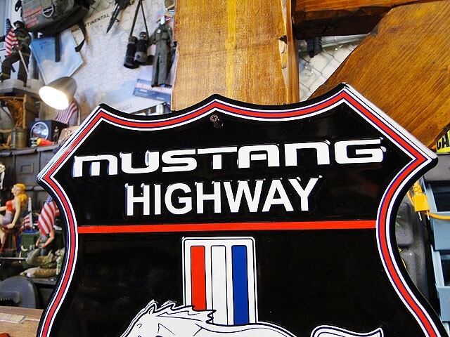  Mustang highway load автограф табличка America смешанные товары american смешанные товары 